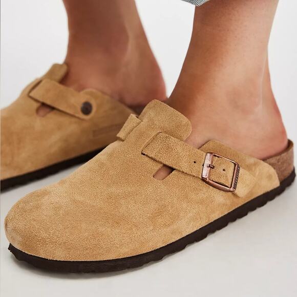 Birkenstock Shoes - NEW Birkenstock Boston Slip-On Clogs Latte Cream